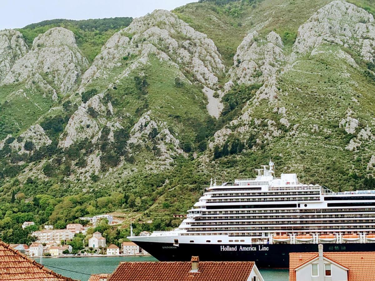 Rooms & Apartments Vukasovic Kotor Eksteriør bilde