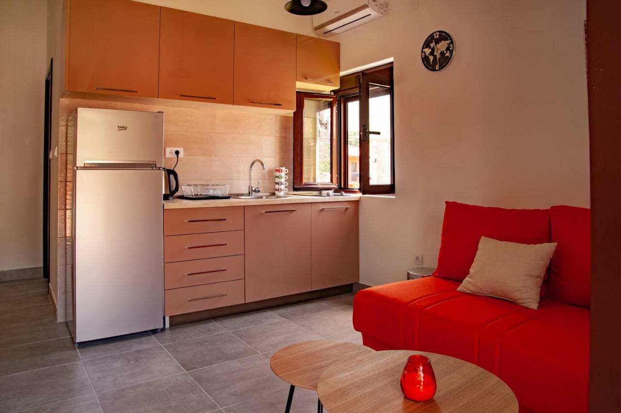 Rooms & Apartments Vukasovic Kotor Eksteriør bilde