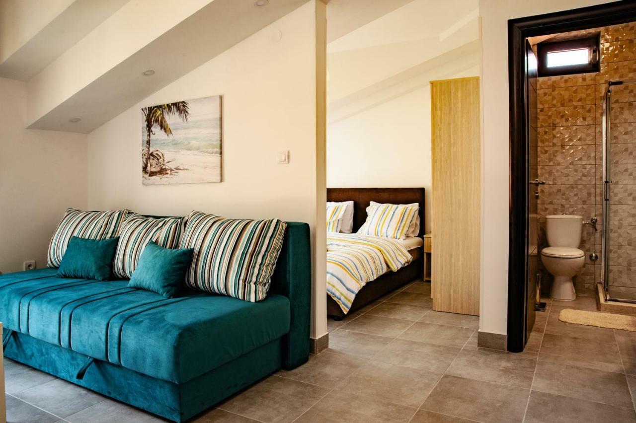 Rooms & Apartments Vukasovic Kotor Eksteriør bilde